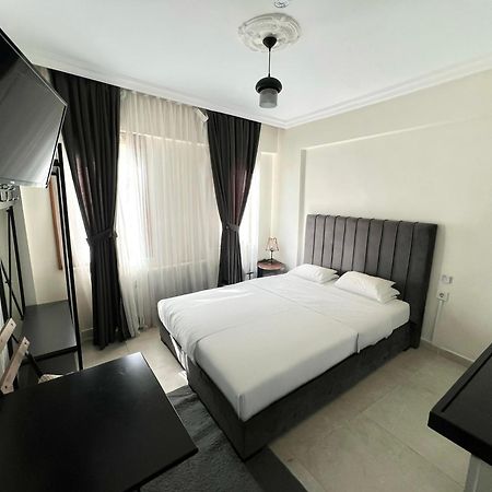 Mr Miller Suite Istanbul Exterior photo